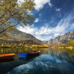 pakistan_upper kachura lake